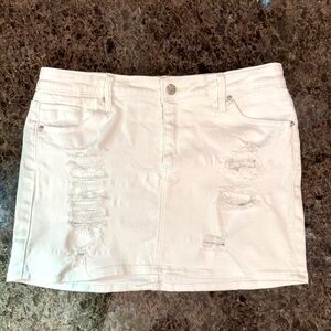 Tractr White Distressed Stretchy Denim Mini Skirt